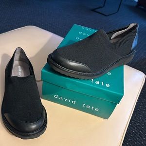 NWOT - David Tate Social Loafer - Black 8.5W